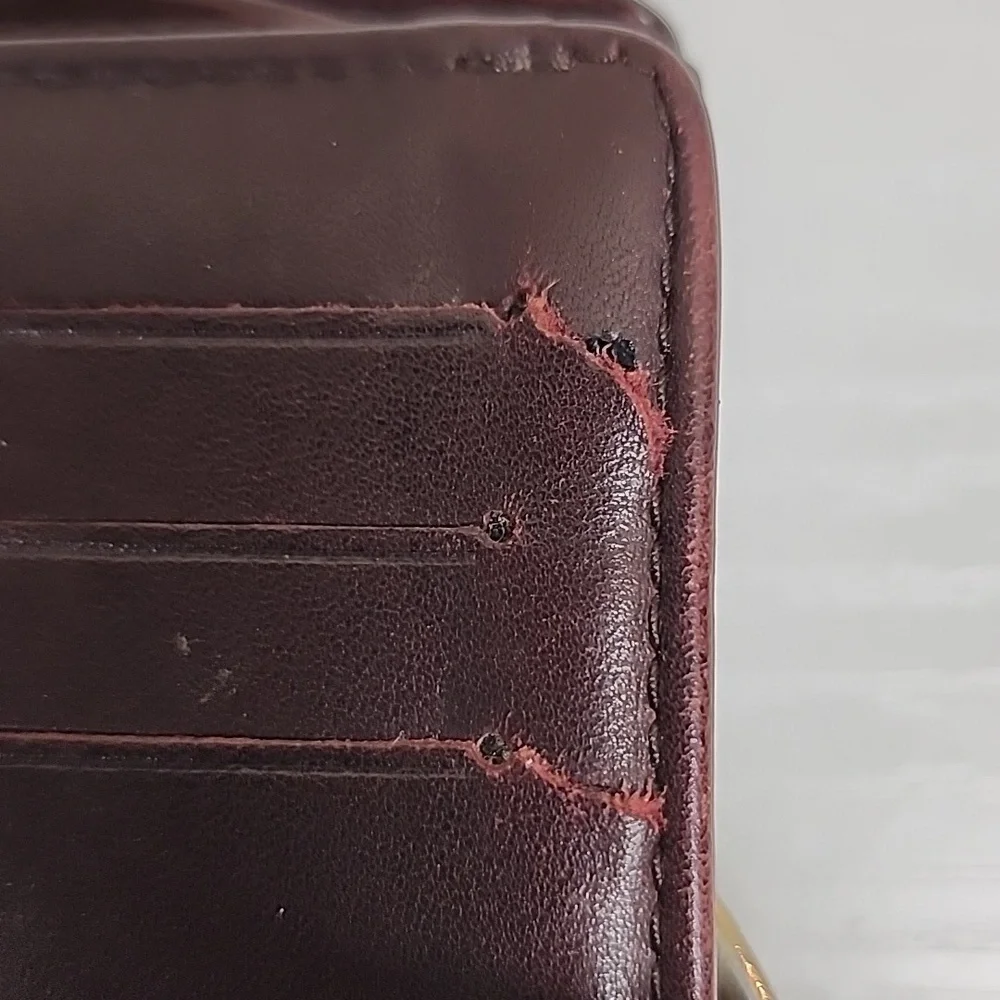 Louis Vuitton Monogram Vernis Wallet In Amarante - Picture 9 of 11